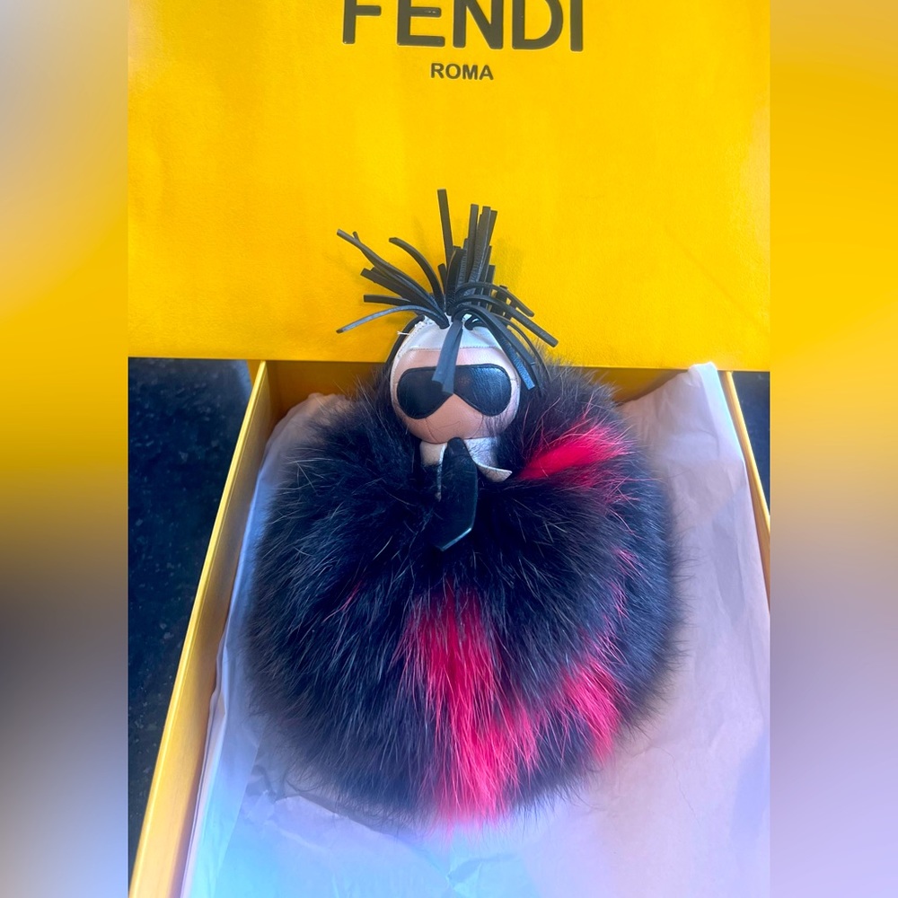 FENDI KARL LAGERFELD TOP BROWN RED SEXY FOX FUR BUG MONSTER DRESS BAG CHARM